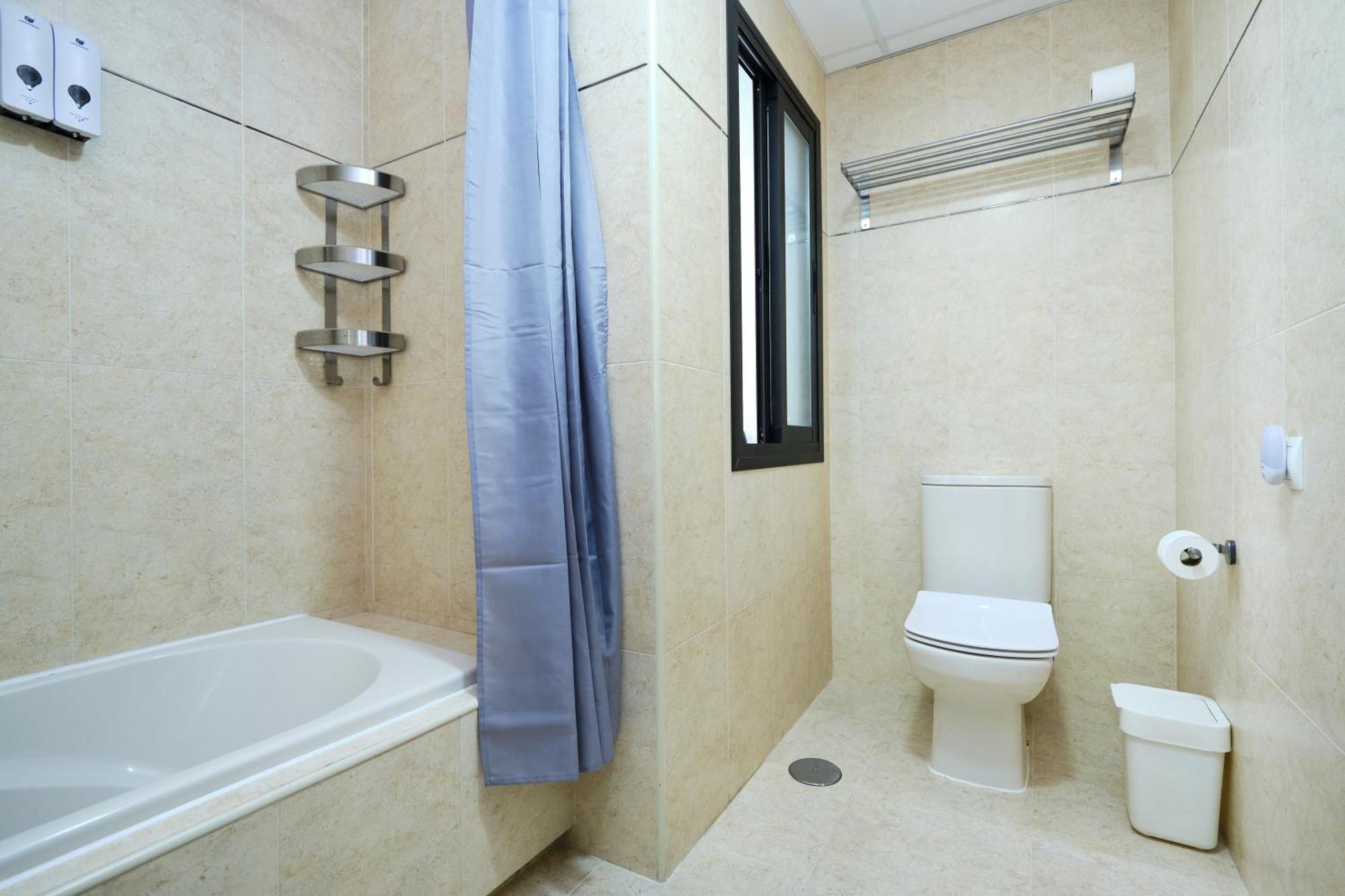 Habitaciones Pensadas Para Ti Фуeнхирола Екстериор снимка