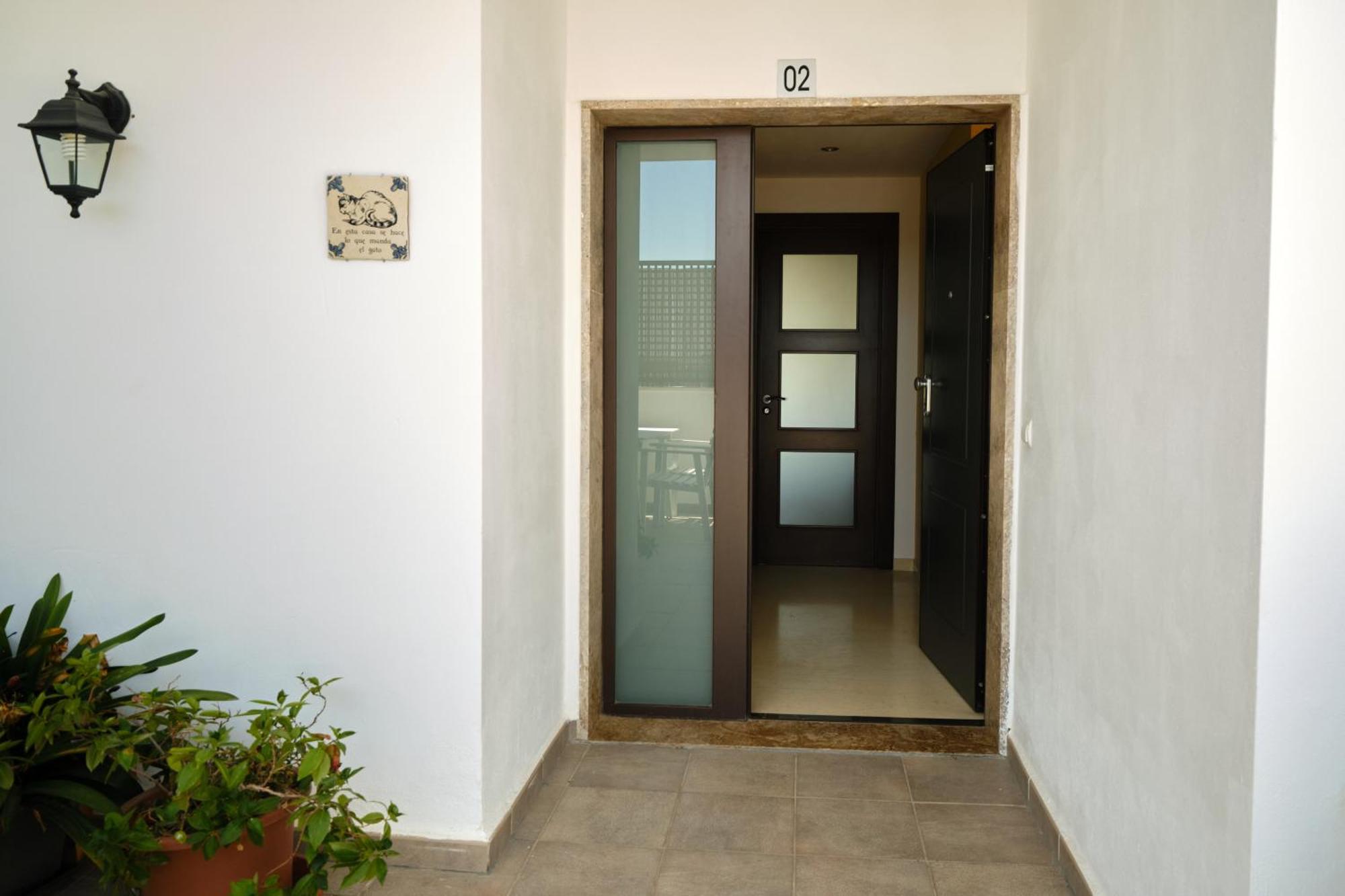 Habitaciones Pensadas Para Ti Фуeнхирола Екстериор снимка